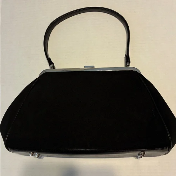 Isabella Fiore Handbag / Embellish - Picture 3 of 16